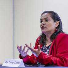 Doctora Carmen Chinas Salazar, durante la charla que ofreció con motivo del Día Internacional de la Mujer