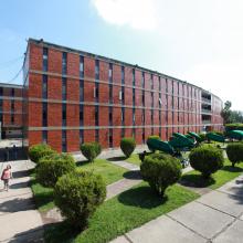 Vista de uno de los edificios del CUCSH