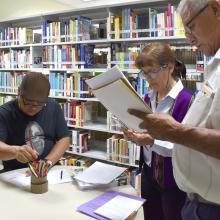 los participantes aprendieron sobre temas como: competencias informativas, formación de usuarios, literatura, acomodo topográfico en una biblioteca y búsqueda en la base de datos en línea