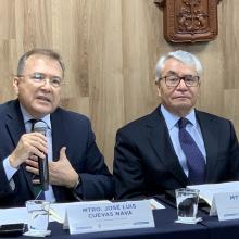 maestro José Luis Cuevas Nava, durante rueda de prensa 