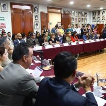 Mesa de diálogo en el Congreso de Jalisco