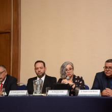 Presentadores de libro en el Encuentro Internacional de Educación a Distancia