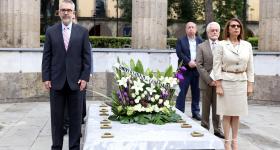 El homenaje en la Rotonda de los Jaliscienses Ilustres